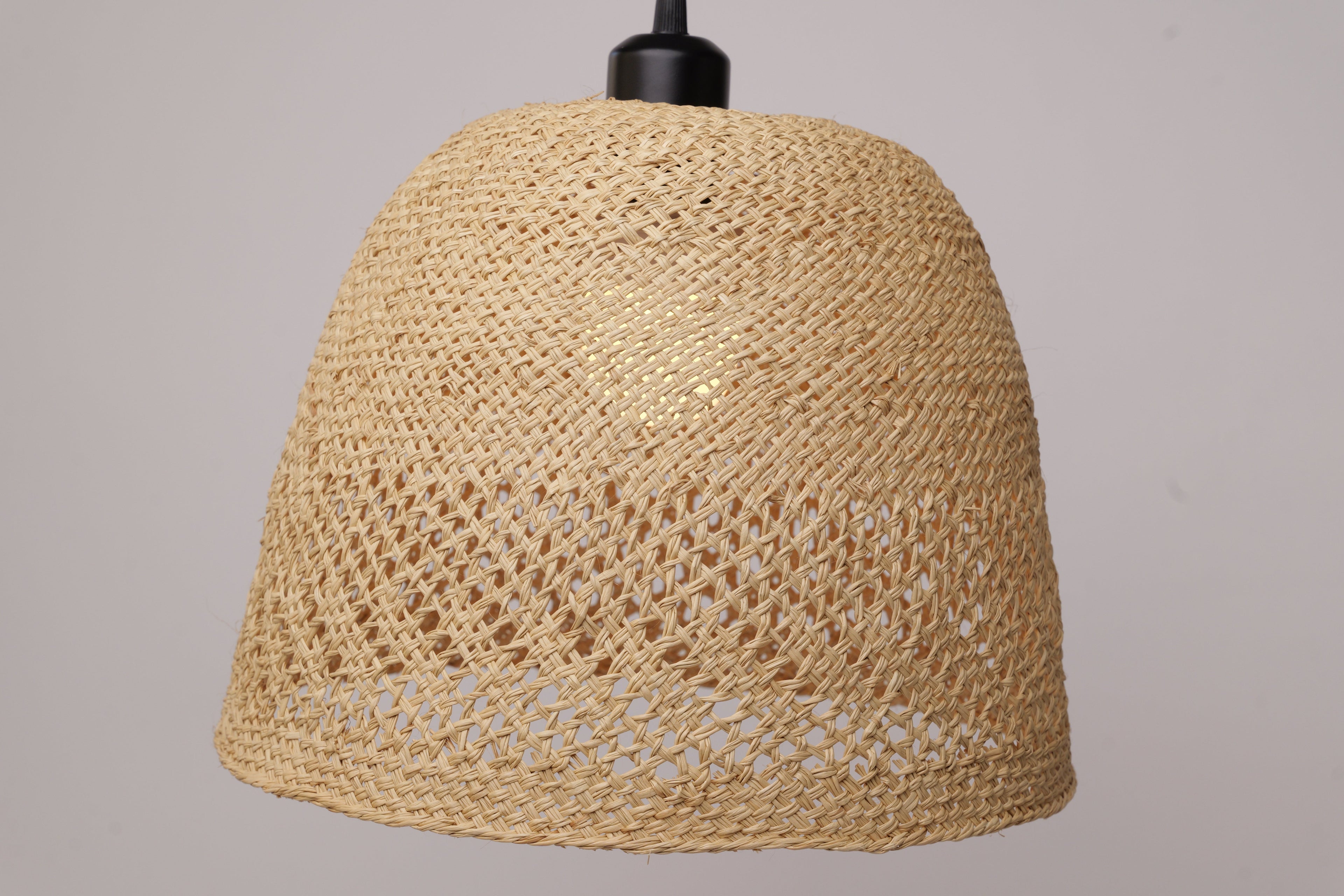 Lampes artisanales en fibre naturelle