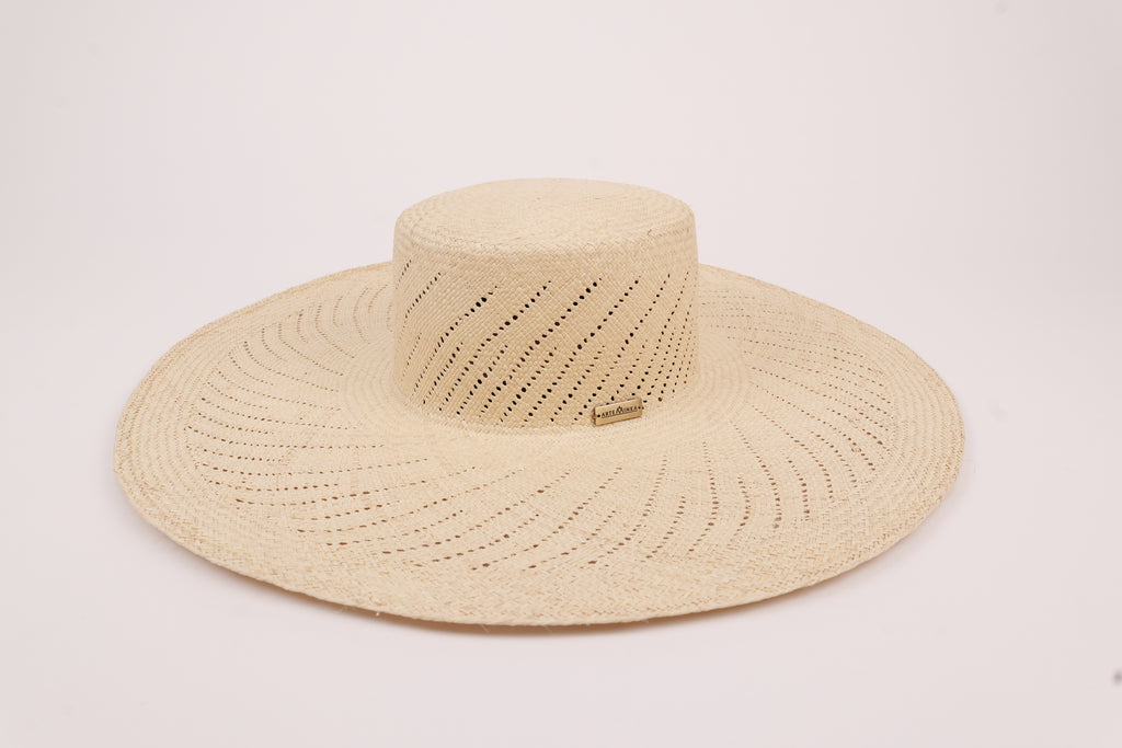 Grand chapeau en paille à larges bords - Berthe