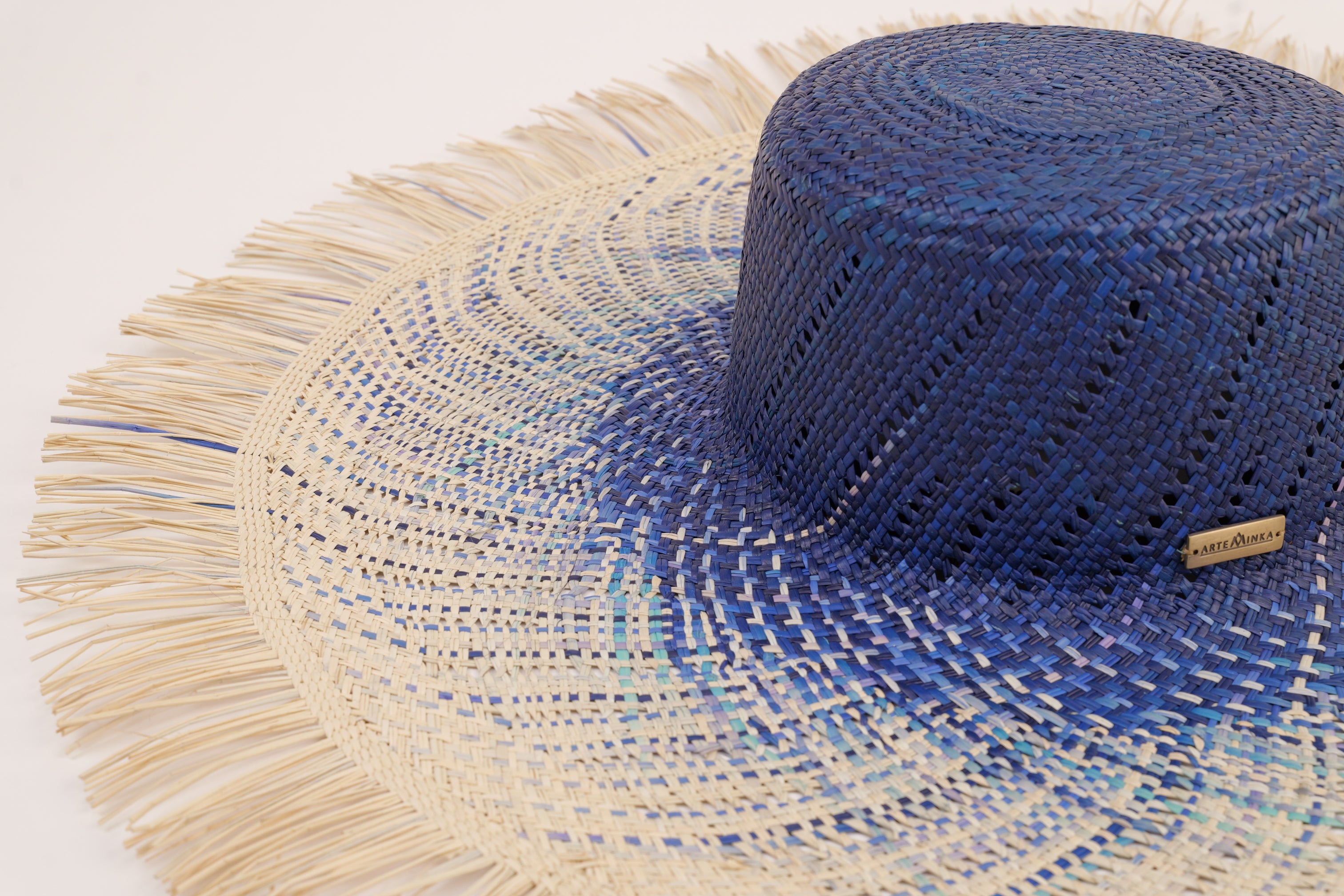 Grand chapeau en paille à larges bords - Marie