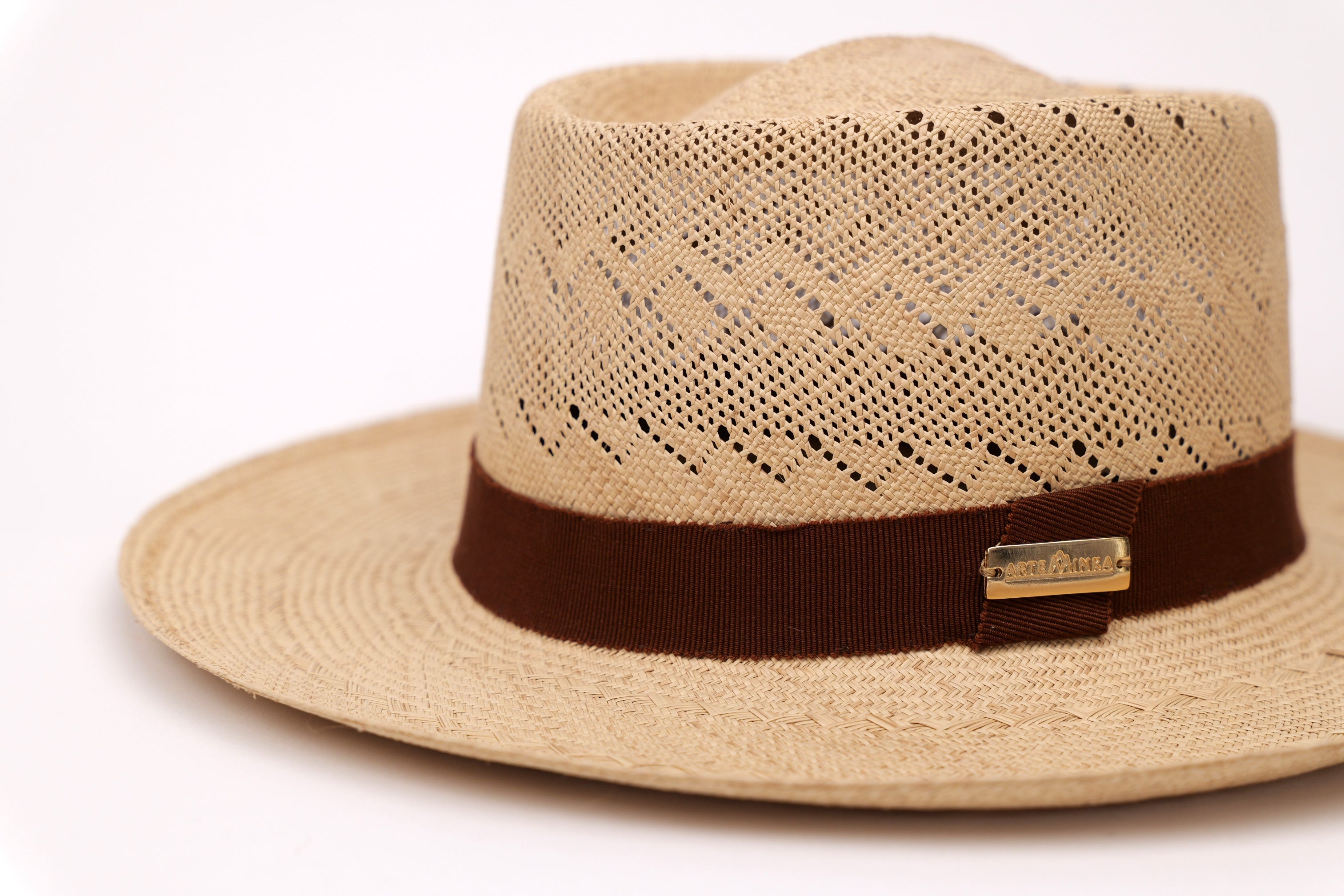 Chapeau Cocha – Chapeau cordobes en paille artisanal fino, pièce unique | ARTEMINKA