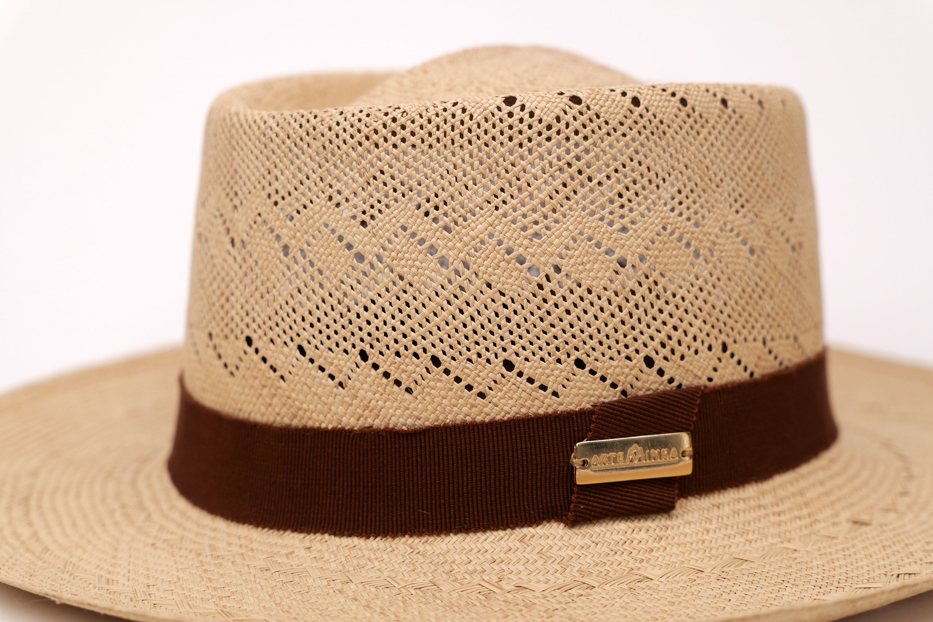 Chapeau Cocha – Chapeau cordobes en paille artisanal fino, pièce unique | ARTEMINKA
