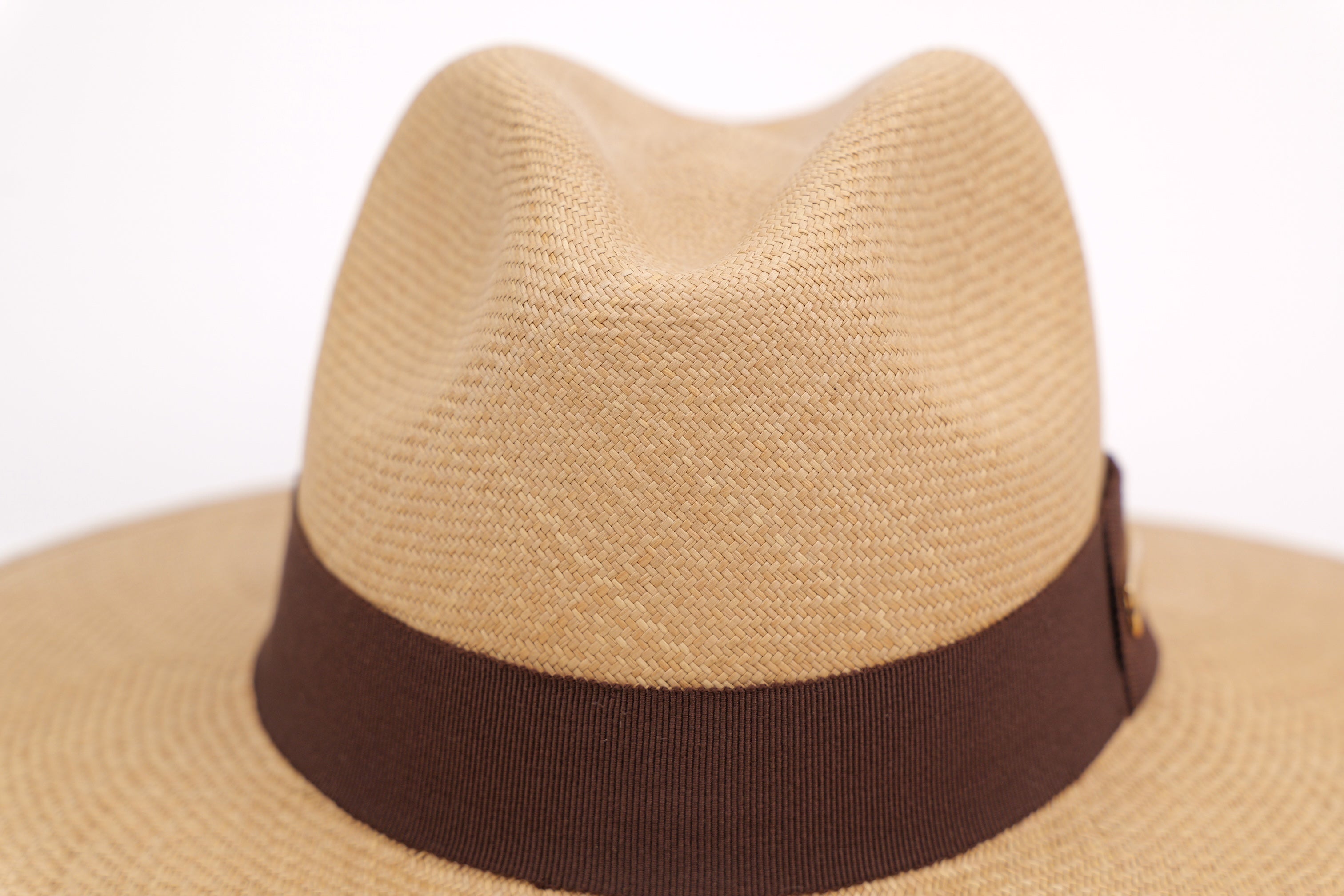 Chapeau Raffaello – Chapeau panama artisanal en paille fino, pièce unique | ARTEMINKA